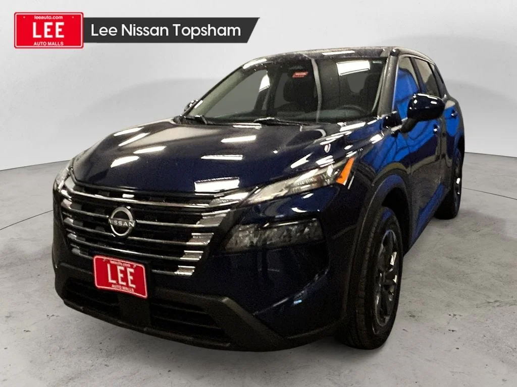 Used 2025 Deep Ocean Blue Pearl Nissan SV image 1