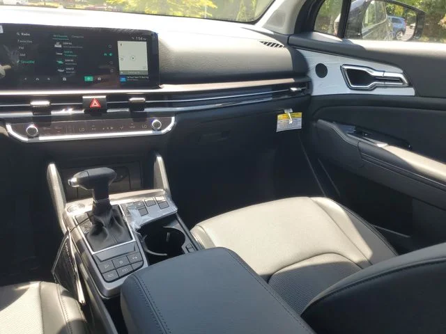 2026 Kia Sportage SX - Photo 11
