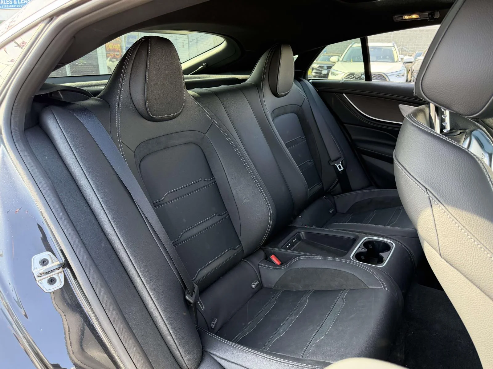2022 Mercedes-Benz AMG GT 4-Door Coupe 53 - Photo 14