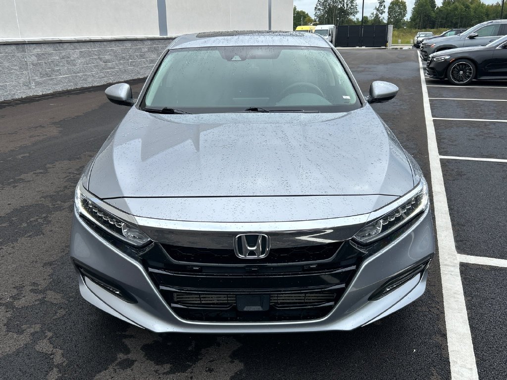 Used 2019 Silver Honda EX image 3