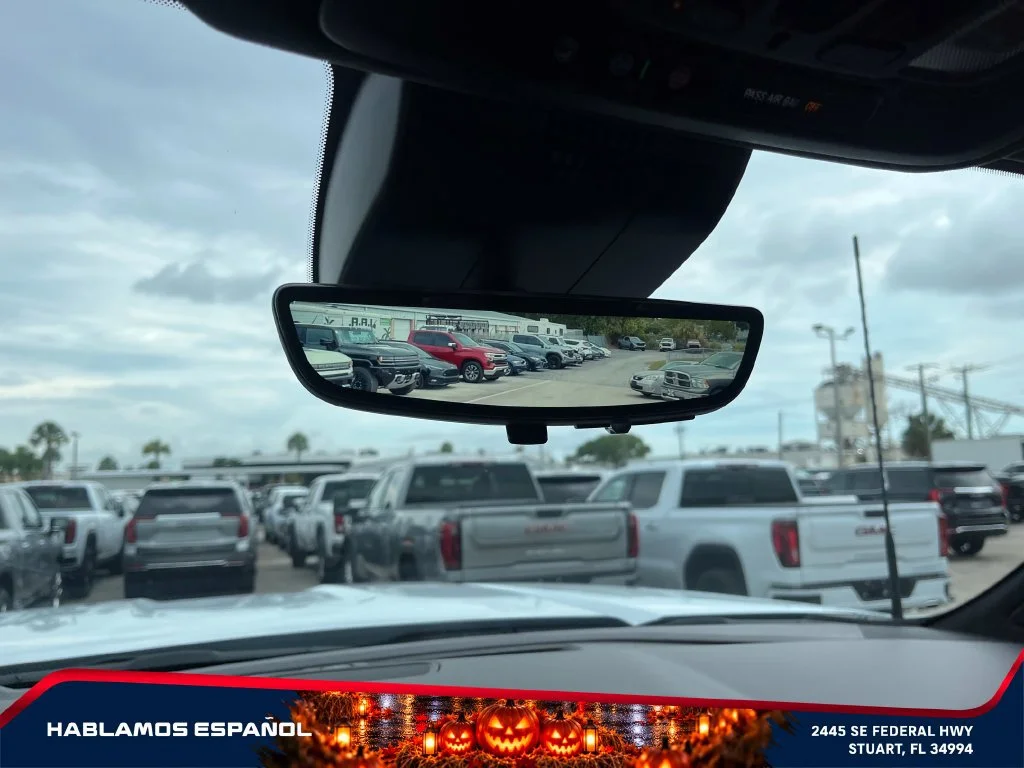 New 2026 Glacier White Tricoat GMC Denali Ultimate image 33