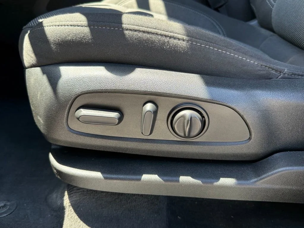 Used 2023 Sterling Gray Metallic Chevrolet LT Cloth image 36