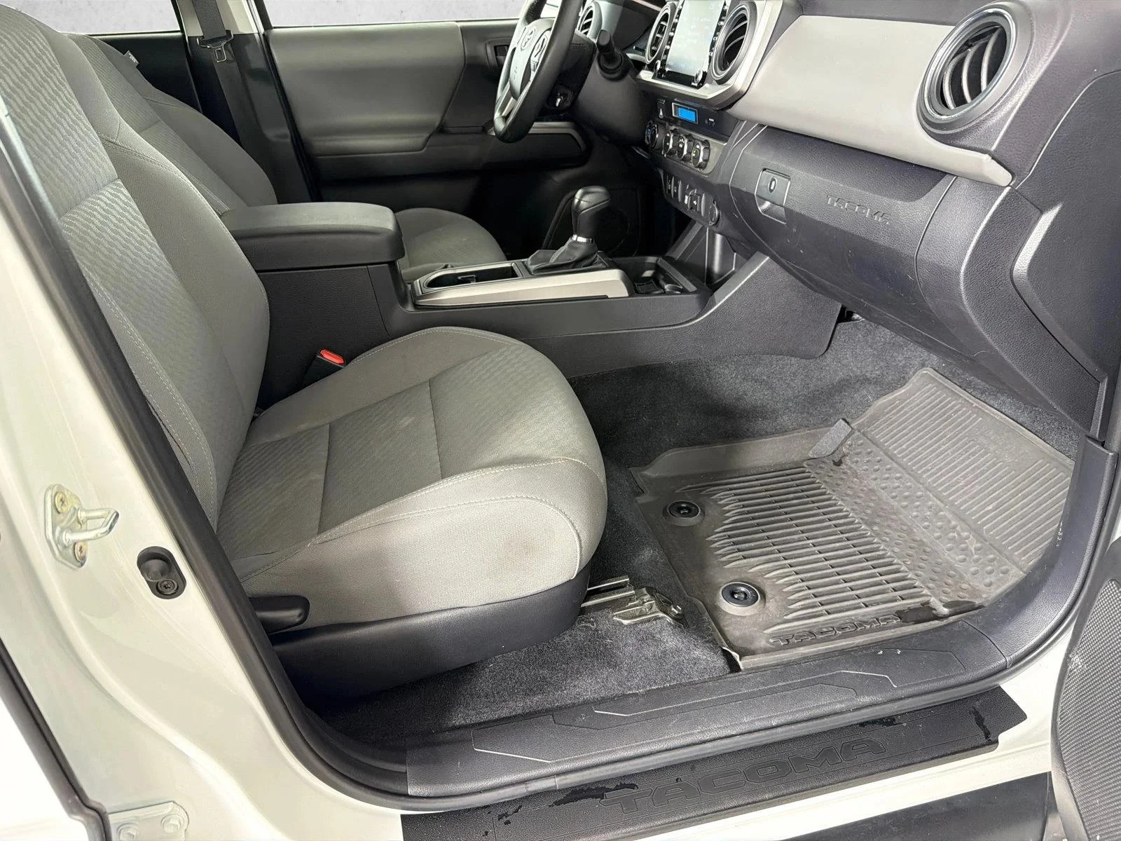 Used 2023 Silver Toyota SR image 13