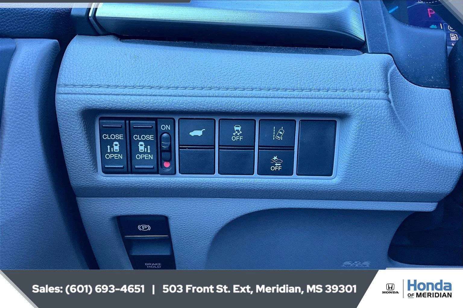 Used 2019 Lunar Silver Metallic Honda EX-L image 24