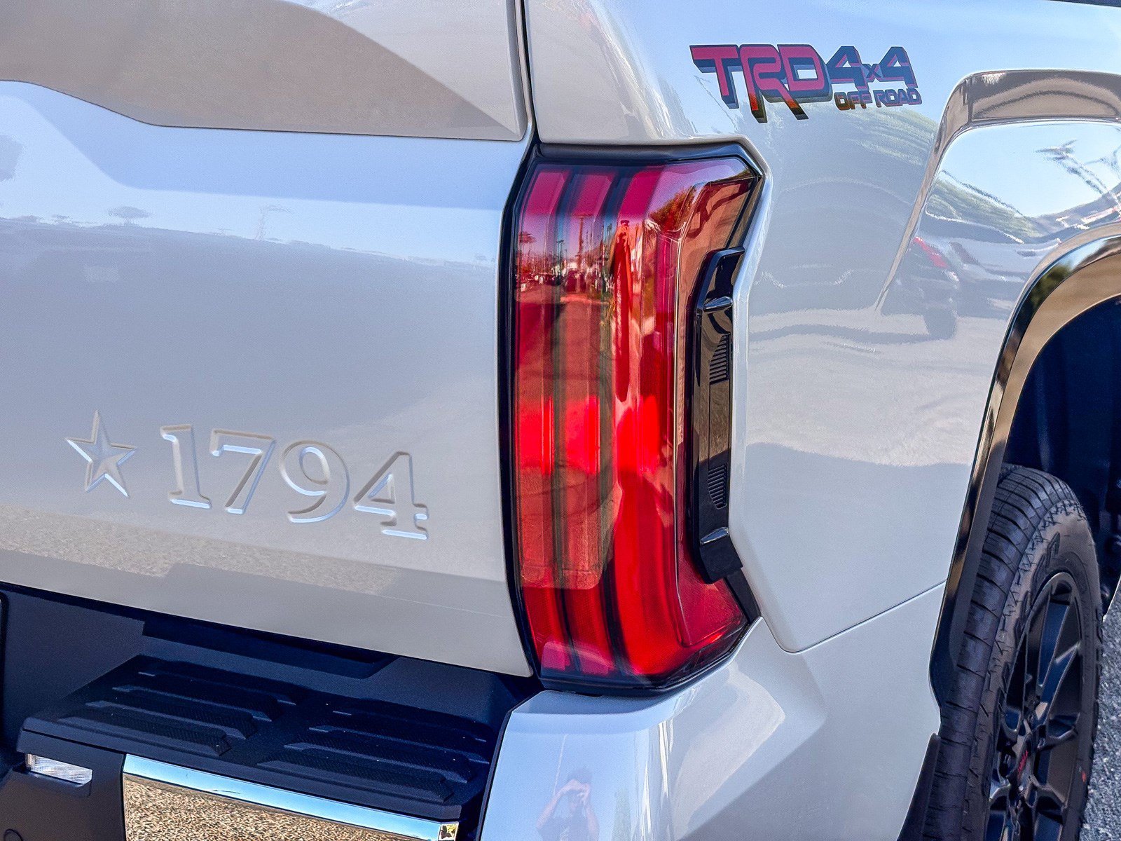 New 2026 Wind Chill Pearl <sup>1</sup> Toyota  1794 Edition image 7