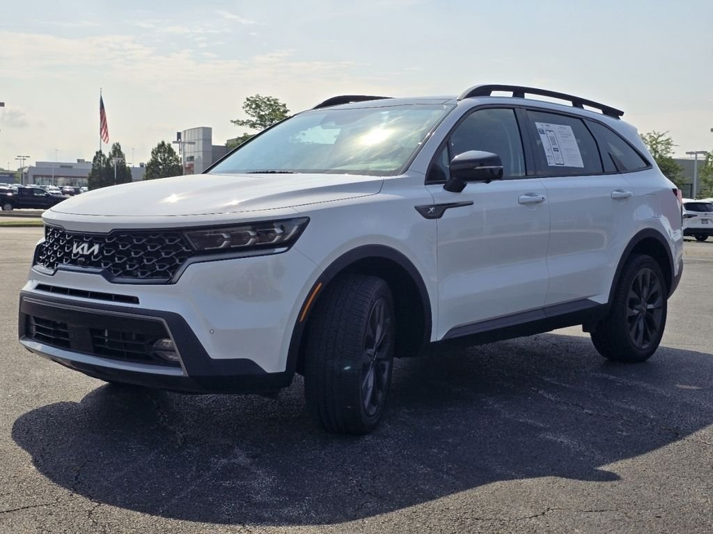 Used 2023 White Kia X-Line SX Prestige image 14
