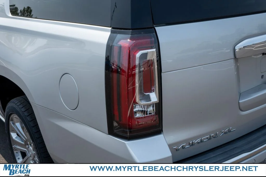 Used 2017 Quicksilver Metallic GMC Denali image 11
