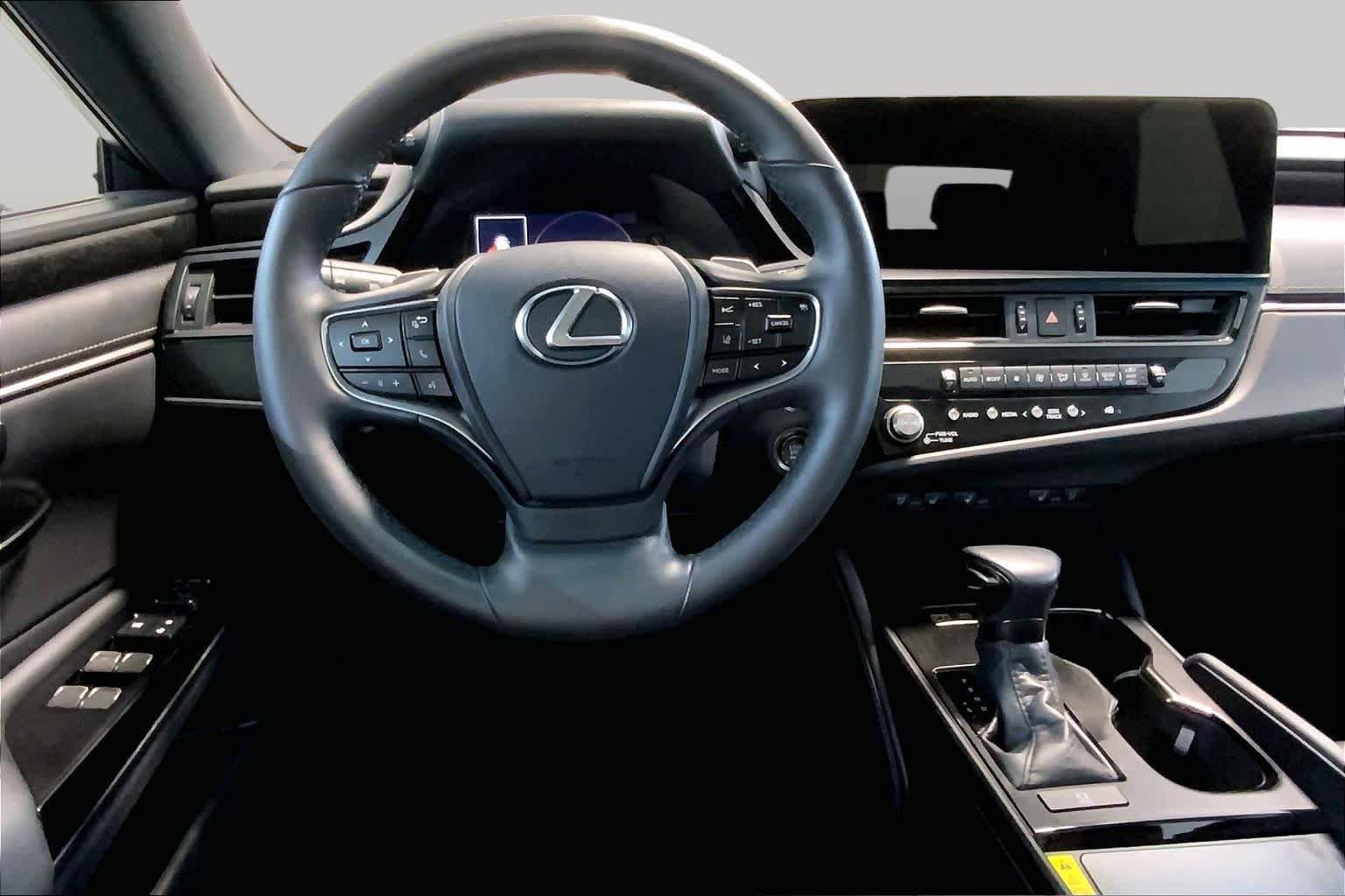 Pre-Owned 2024 Lexus ES 350