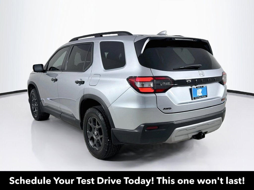 Certified Used 2024 Silver Honda TrailSport image 6