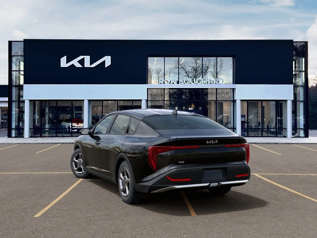New 2026 Aurora Black Pearl Kia LXS image 4