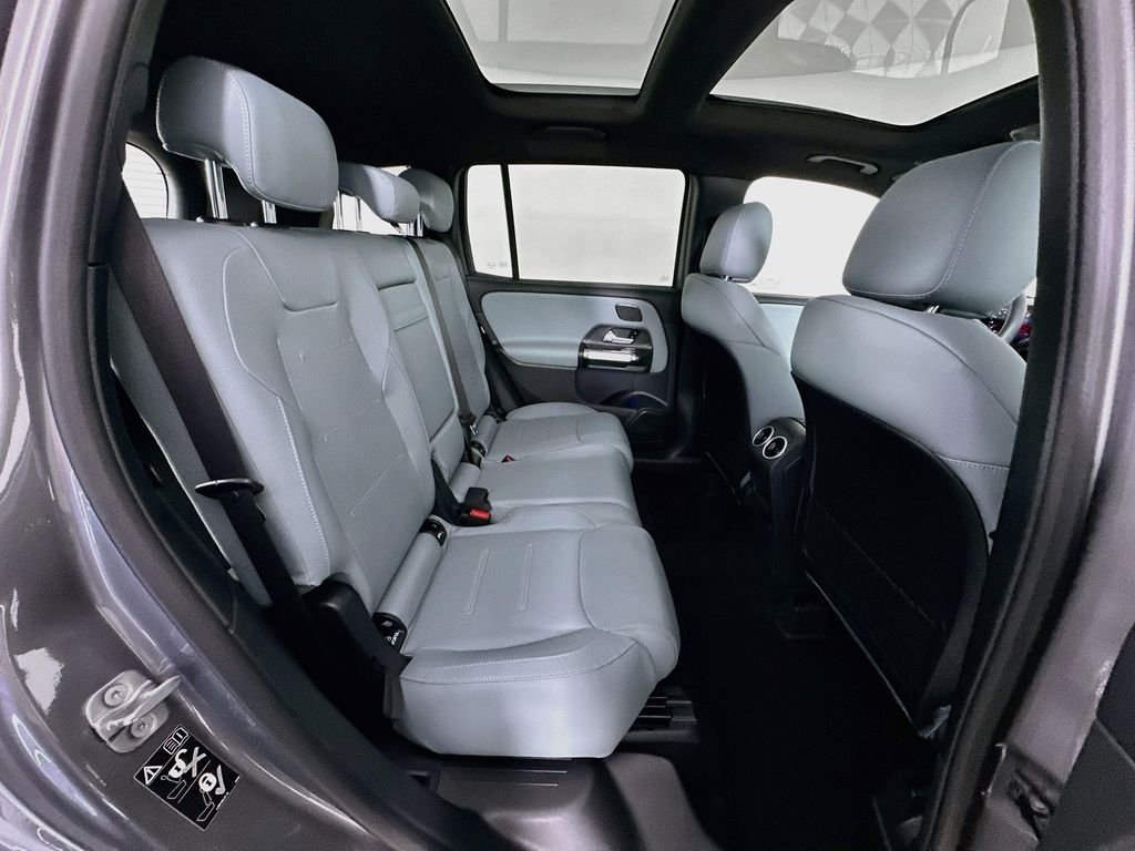 Certified Used 2026  Mercedes-Benz GLB 250 image 27