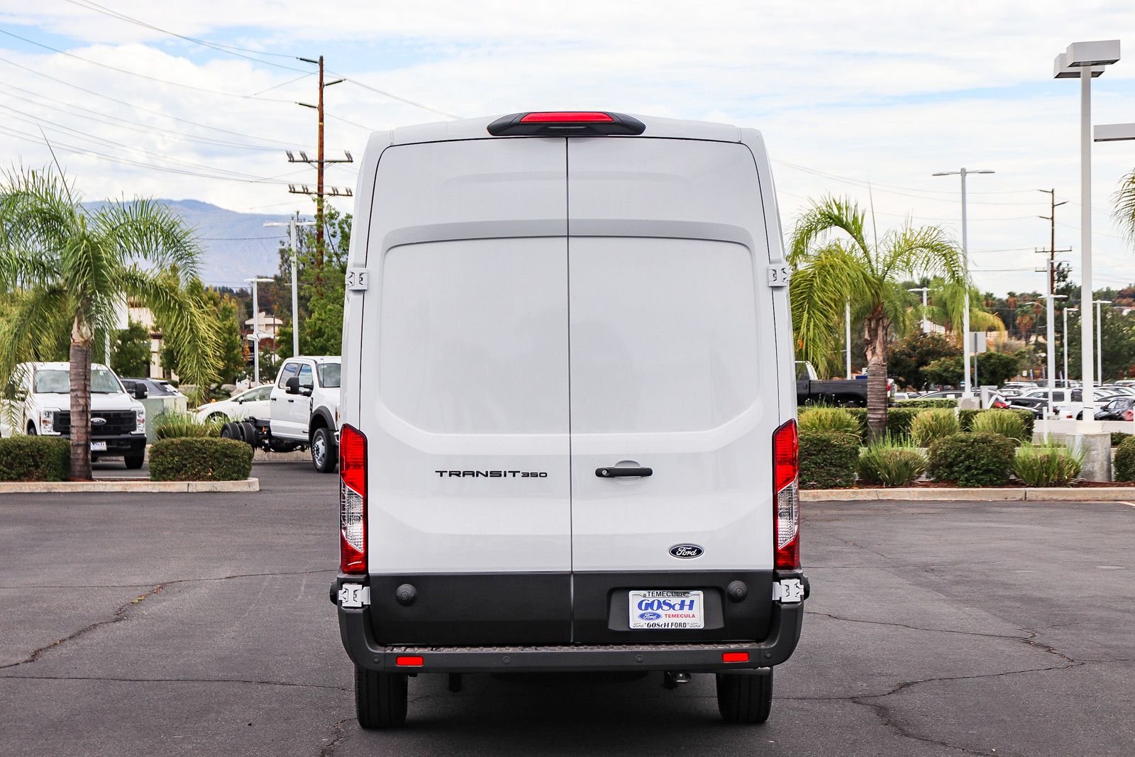 New 2026 Oxford White Ford Cargo Van image 5