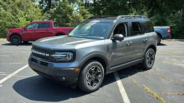 New 2026 Carbonized Gray Metallic Ford Outer Banks image 3