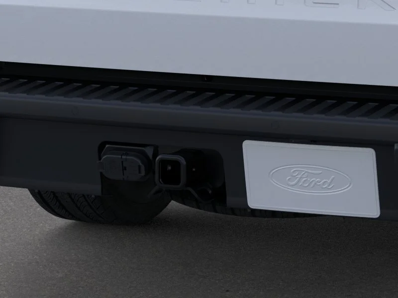 New 2026 Space White Metallic Ford XLT image 23
