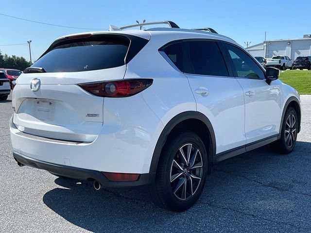 Used 2018 Snowflake White P Mazda Touring image 5