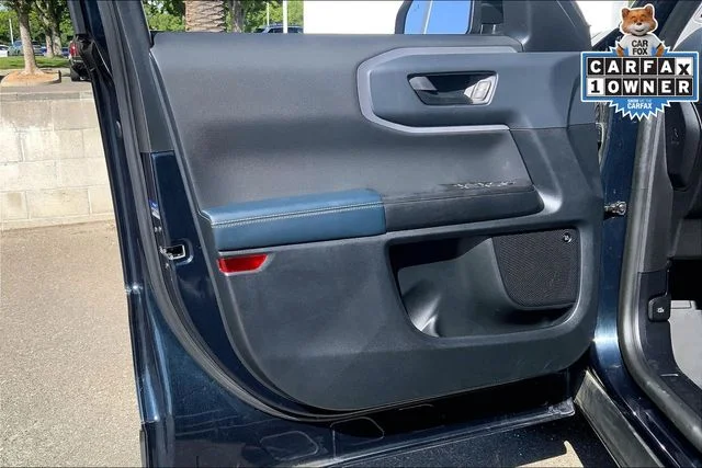 Used 2022 Alto Blue Metallic Tinted Clearcoat Ford Outer Banks image 22