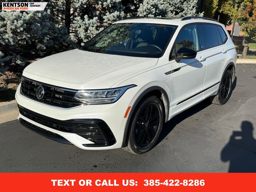 2022 Volkswagen Tiguan SE R-Line Black photo 2