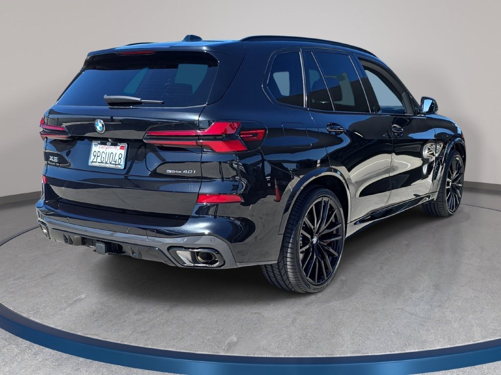 Used 2025 Black BMW sDrive40i image 6