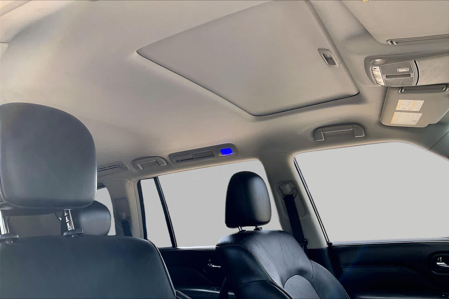 Used 2019 Smoky Quartz INFINITI LUXE image 14