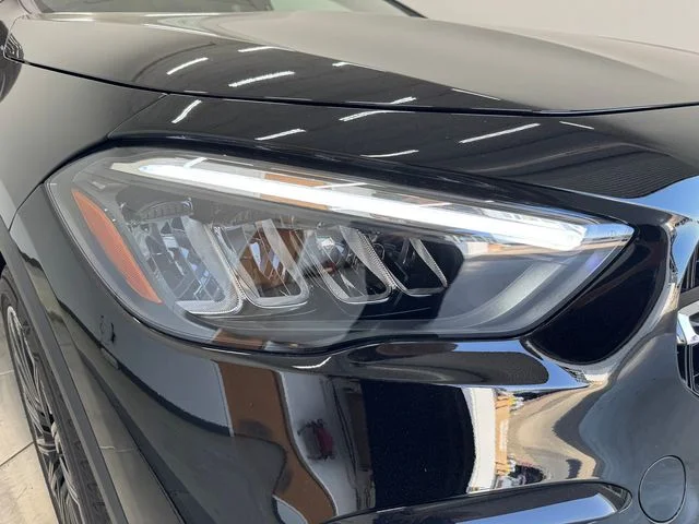 New 2026 Black Mercedes-Benz GLA 250 image 32