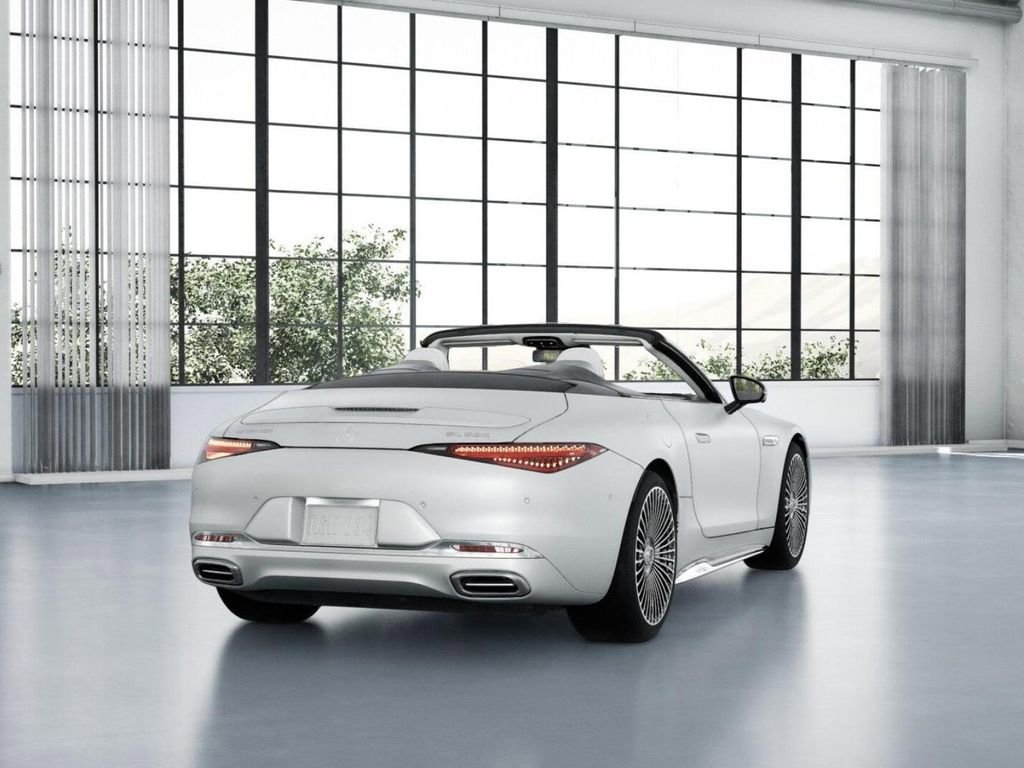 New 2026 MANUFAKTUR moonlight white magno (White Ambiance) Mercedes-Maybach Maybach SL 680 image 65