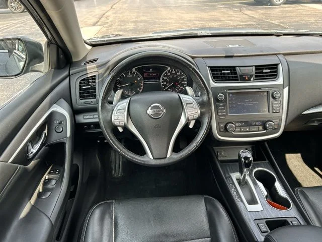 Used 2017 Gun Metallic Nissan 3.5 SL image 24