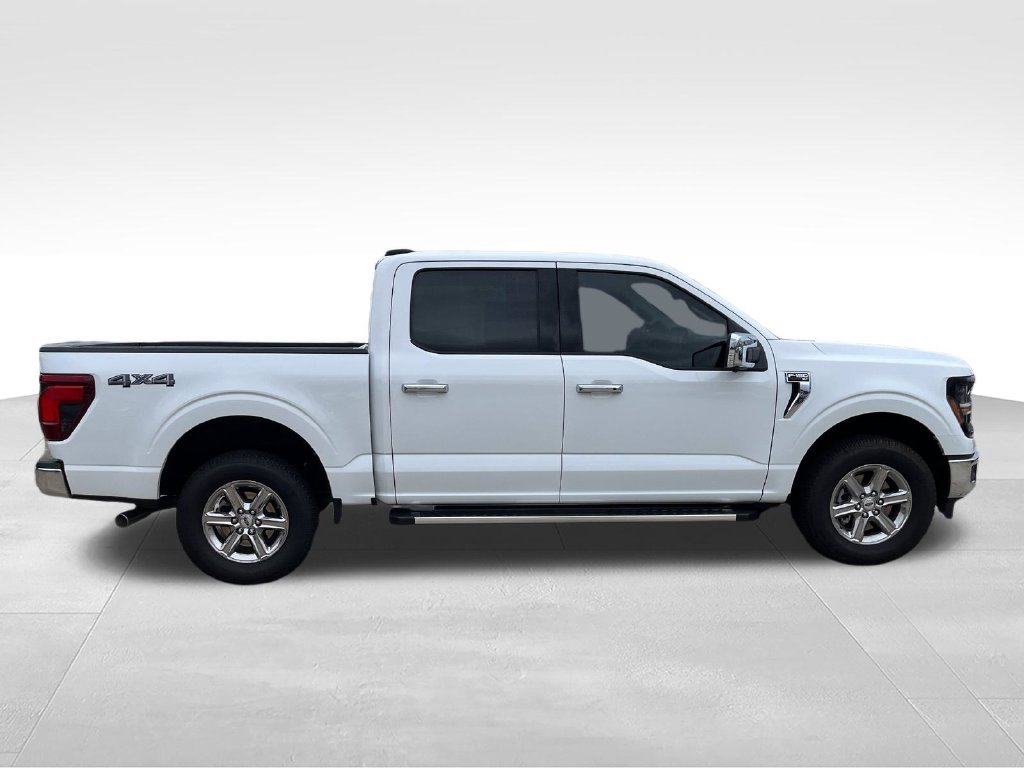 Used 2024 White Ford XLT image 6