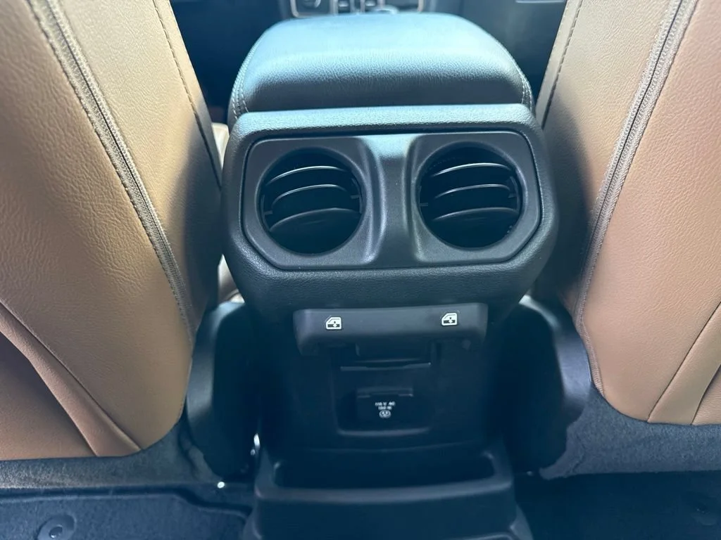 Used 2021 Red Jeep Unlimited Sahara image 11