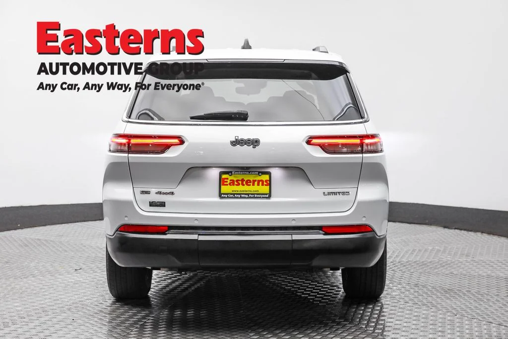 Used 2021 White Jeep Limited image 6