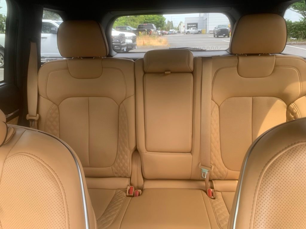 Used 2022 Brown Jeep Summit 4xe image 30