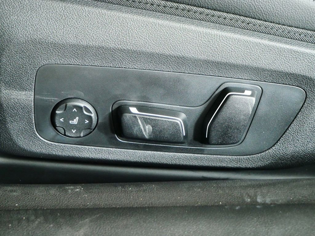 2026 BMW 4 Series 430i - Photo 36