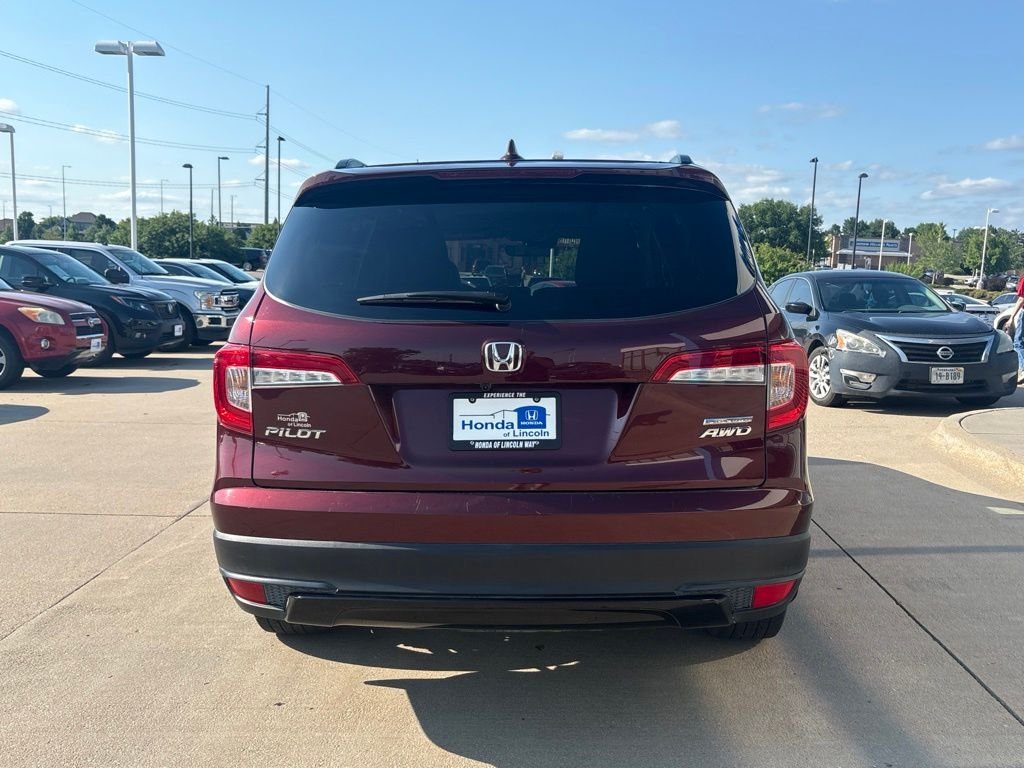 Certified Used 2022 Deep Scarlet Pearl Honda Special Edition image 6