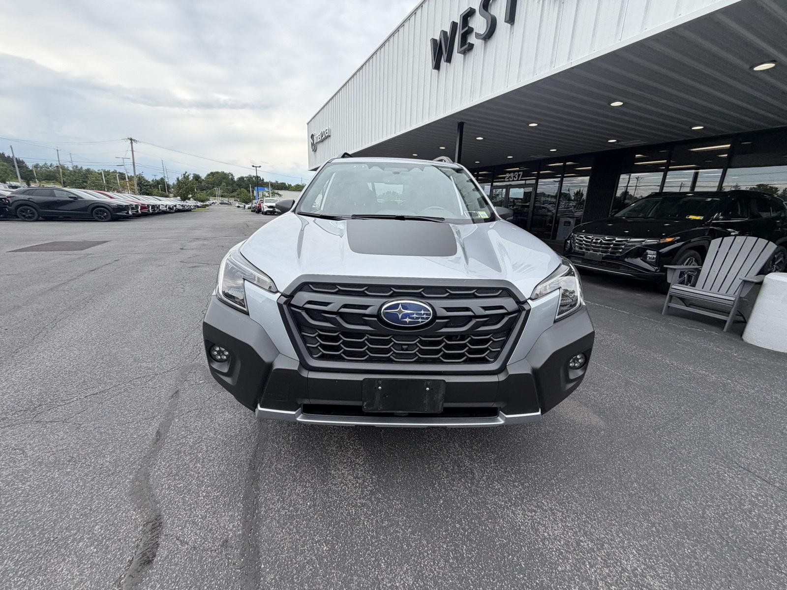 Used 2024 Magnetite Gray Metallic Subaru Wilderness image 6
