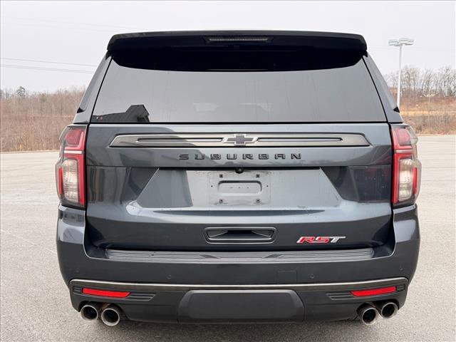 Used 2022 Evergreen Gray Metallic Chevrolet RST image 4