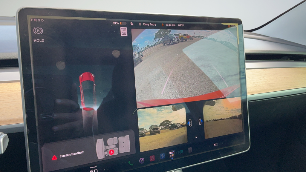 Used 2018  Tesla Long Range image 12