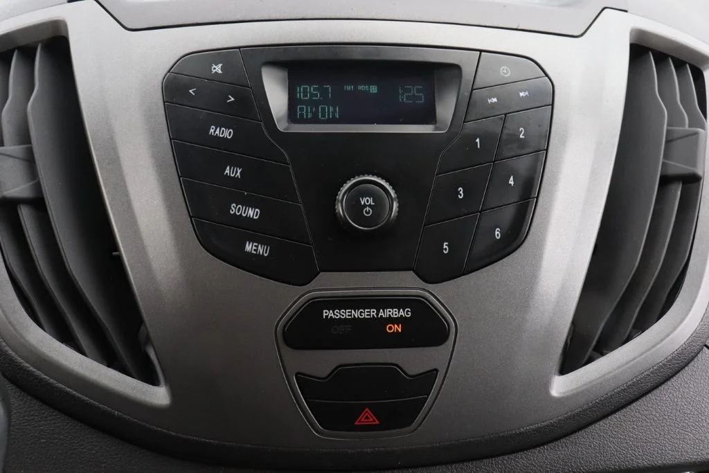 Used 2015 White Ford Base image 28