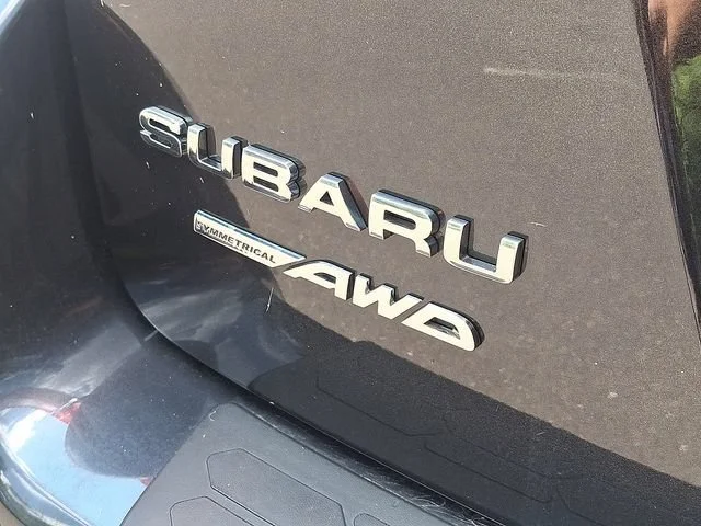 Used 2019 Gray Subaru 2.0i Premium image 30