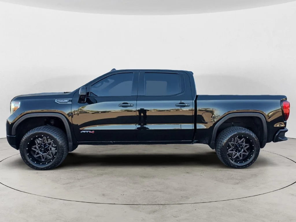 Used 2021 ONYX BLACK GMC AT4 image 12