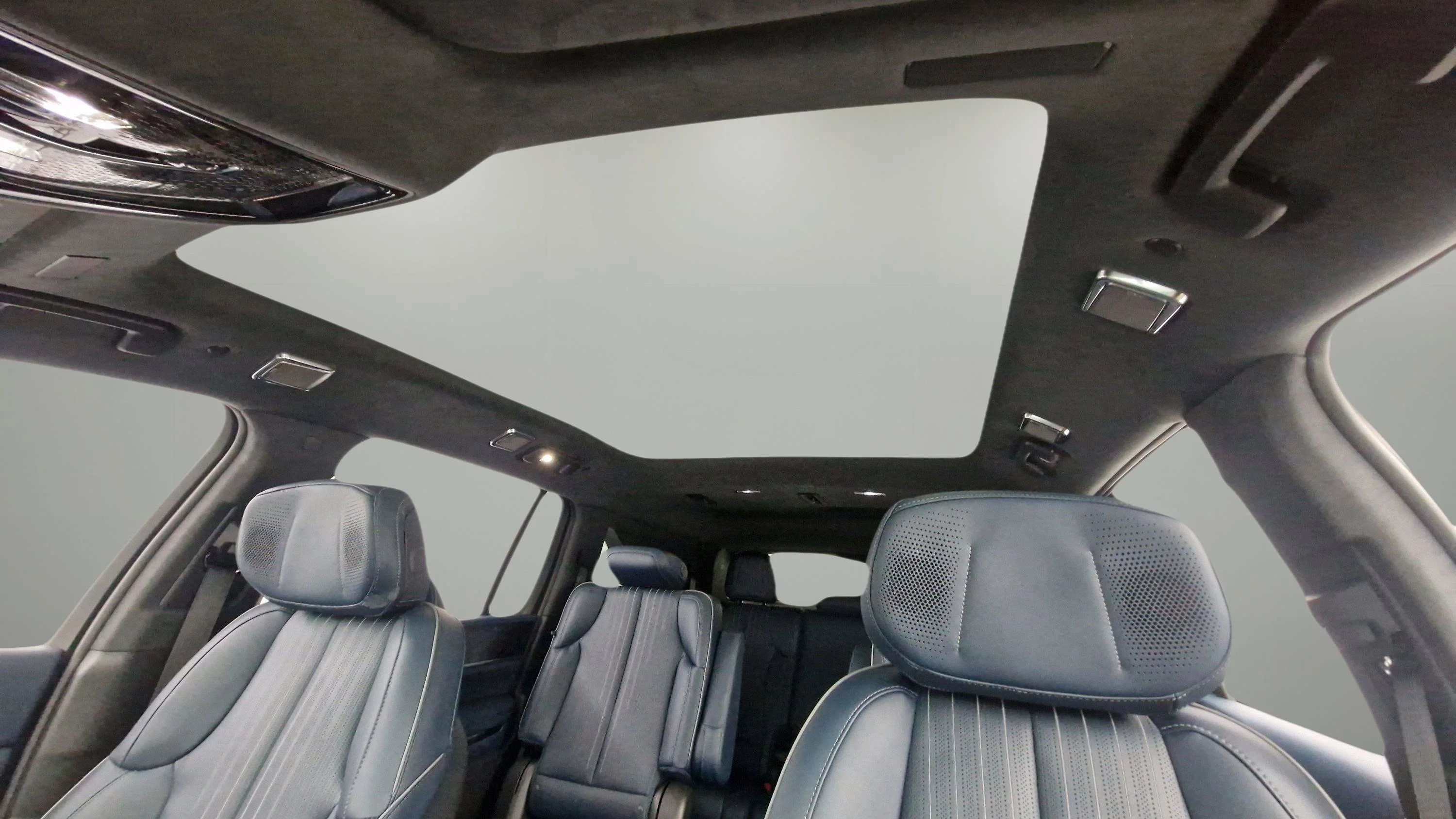 New 2025 Black Raven Cadillac Sport 2 image 12