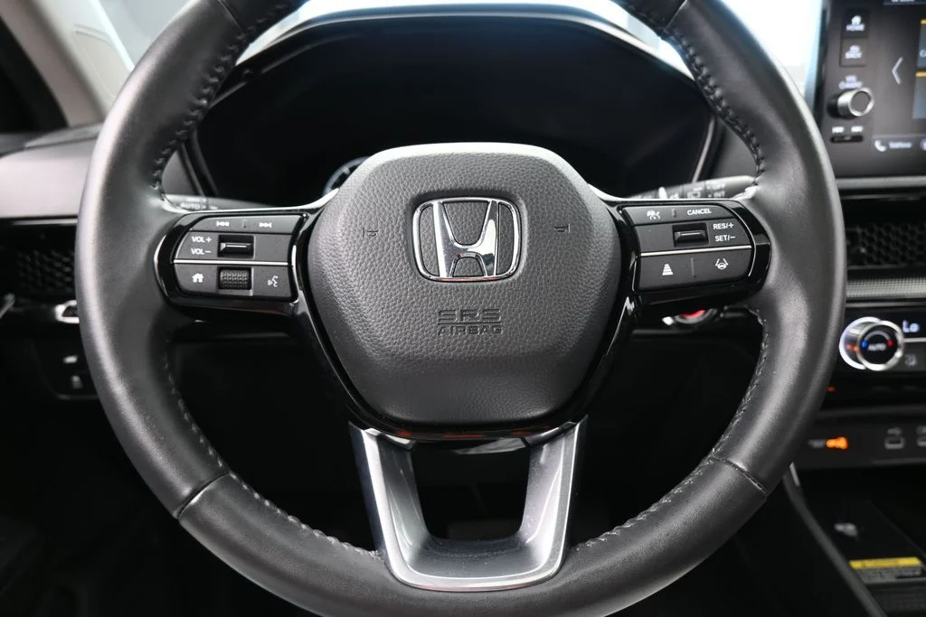 Used 2024 White Honda EX-L image 27