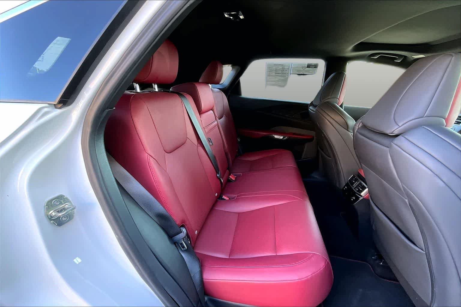 Used 2023 Ultra White Lexus F SPORT Handling image 20