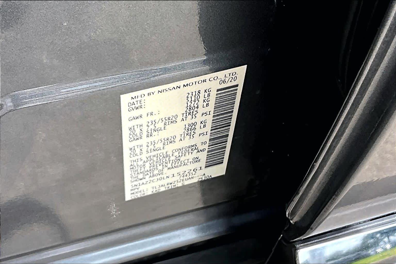 Used 2020 Gun Metallic Nissan SL image 35