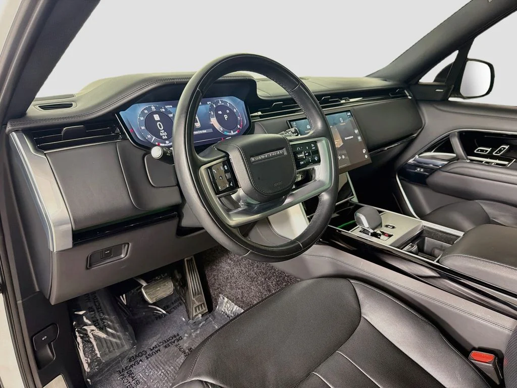 Certified Used 2024 White Land Rover SE image 9