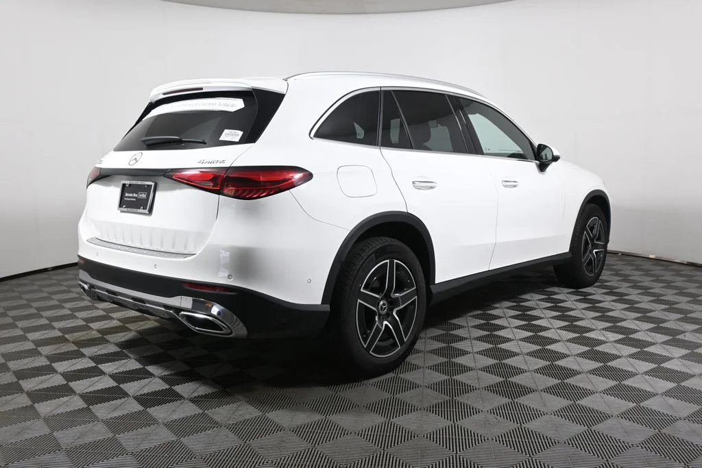 Certified Used 2026 White Mercedes-Benz GLC 300 image 7