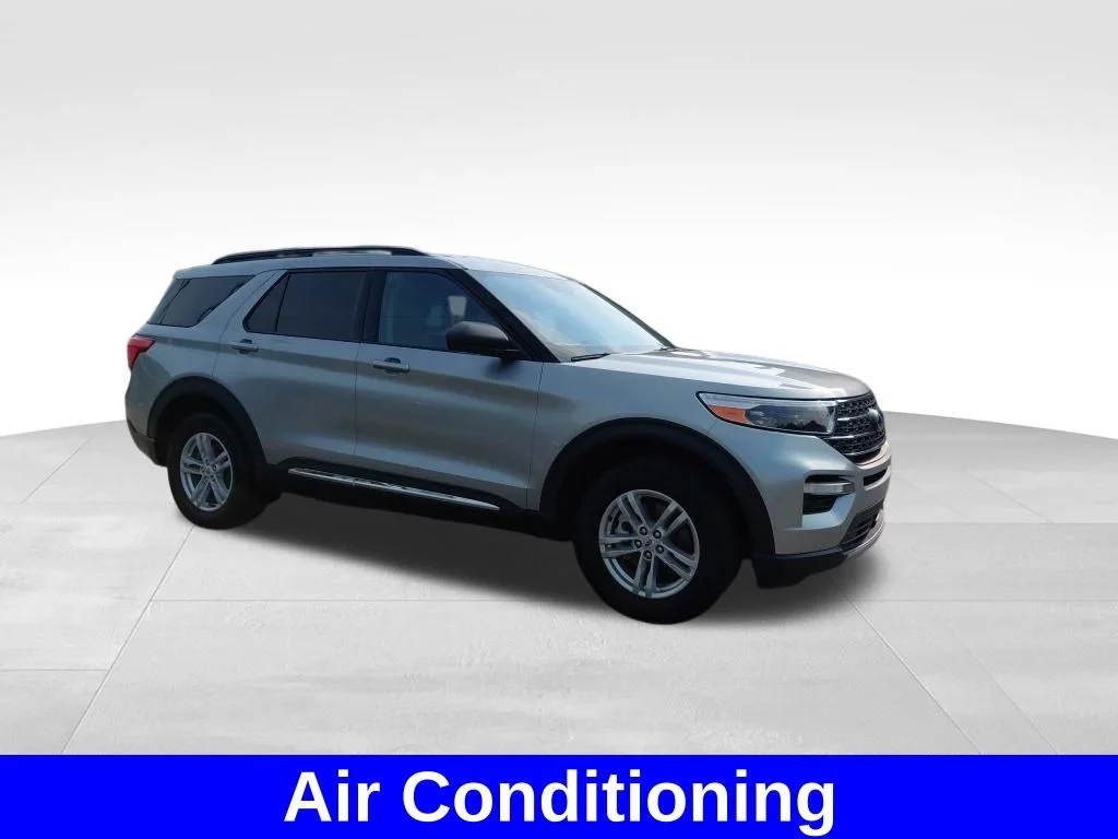 Used 2022 Silver Ford XLT image 8