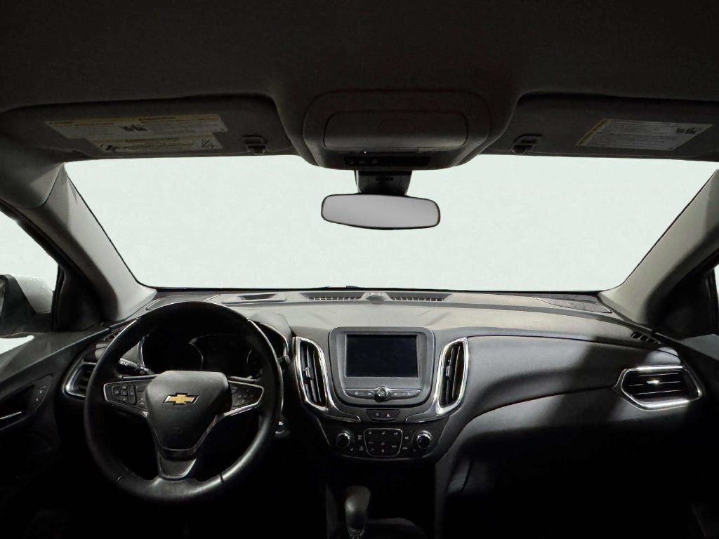 Used 2022 Silver Chevrolet LT image 9