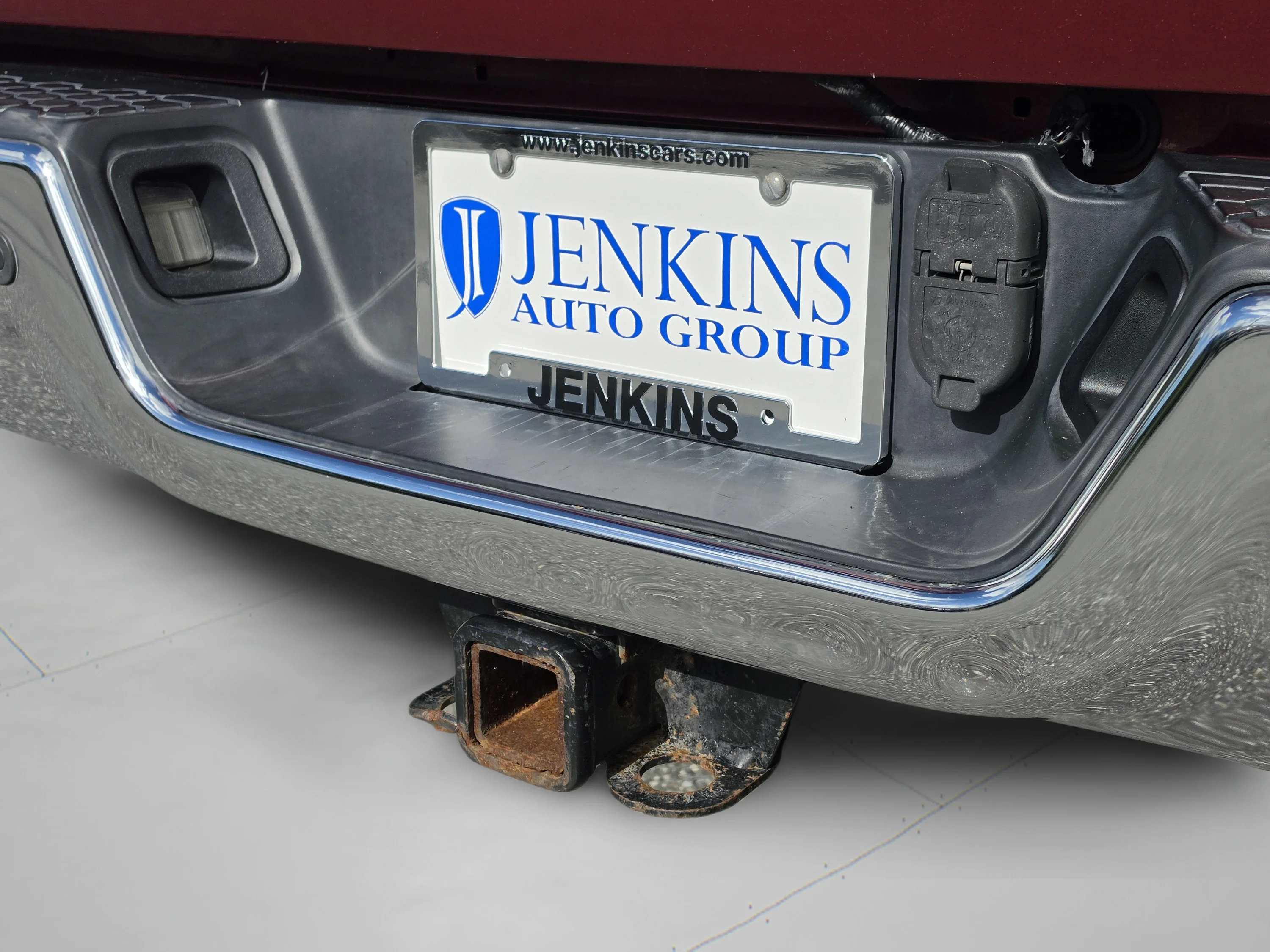 Used 2016 Delmonico Red Pearlcoat Ram Tradesman image 16
