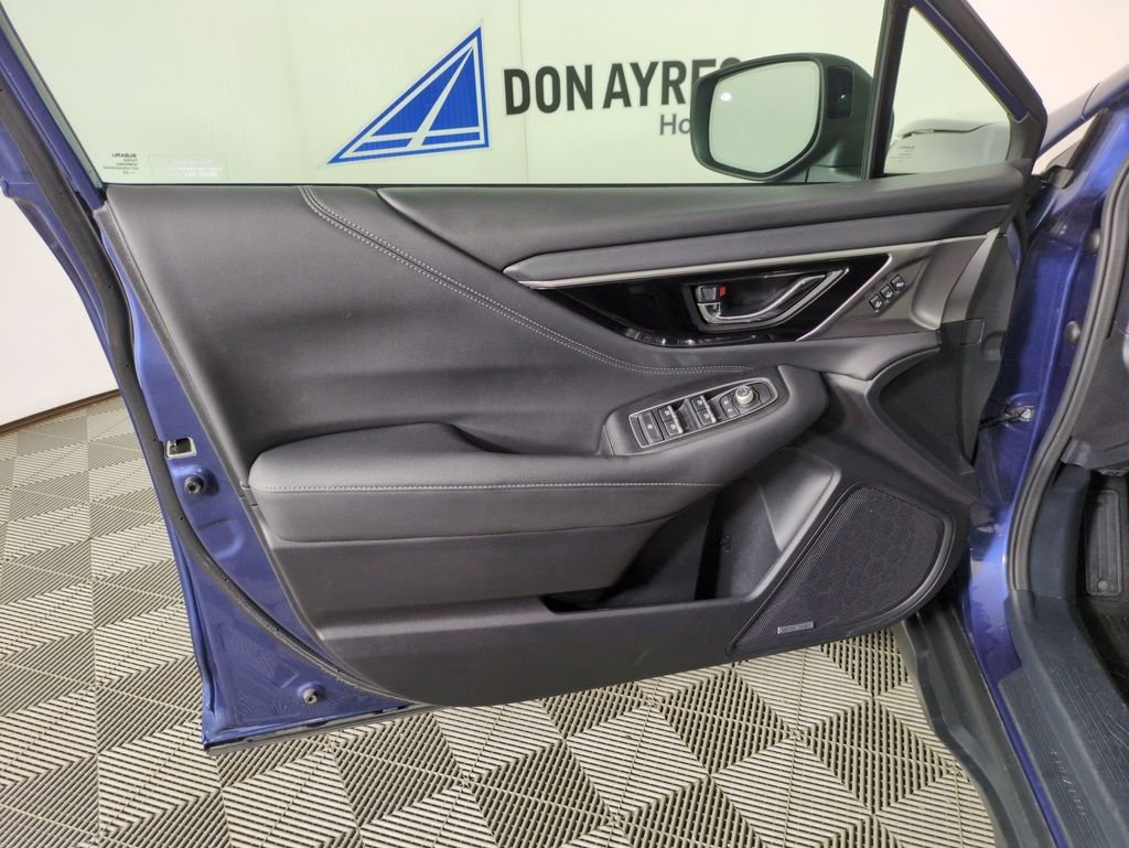 Used 2022 Abyss Blue Pearl Subaru Limited image 10