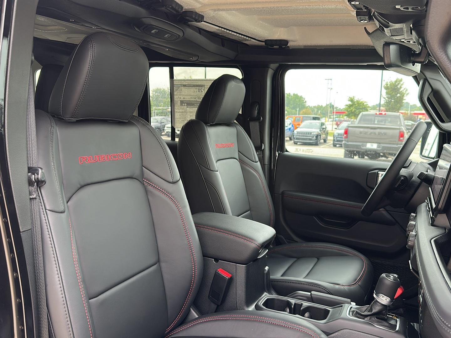 New 2026 Black Clearcoat Jeep Rubicon image 35