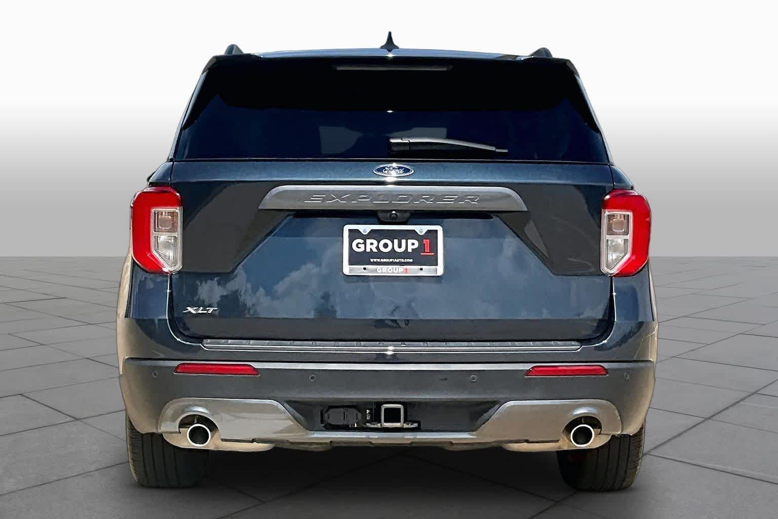 Used 2022 Stone Blue Metallic Ford XLT image 5